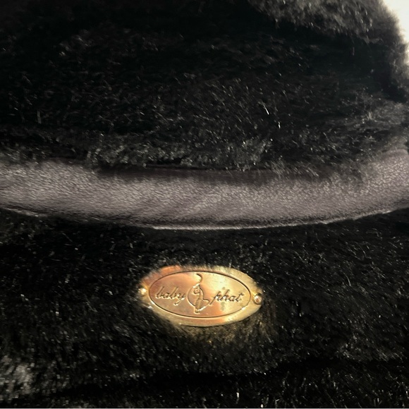 VINTAGE BABY PHAT WOMENS FAUX FUR COAT XL Black Zip Off Sleeve Gold Clasp Y2K - Picture 6 of 9